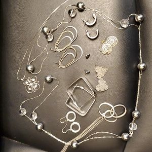 10 Pieces of Vintage Silver Jewelry
